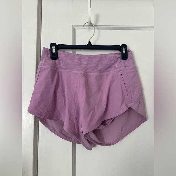 Outdoor Voices Hudson 2.5" Shorts in Lilac Purple size Medium - Picture 2 of 5